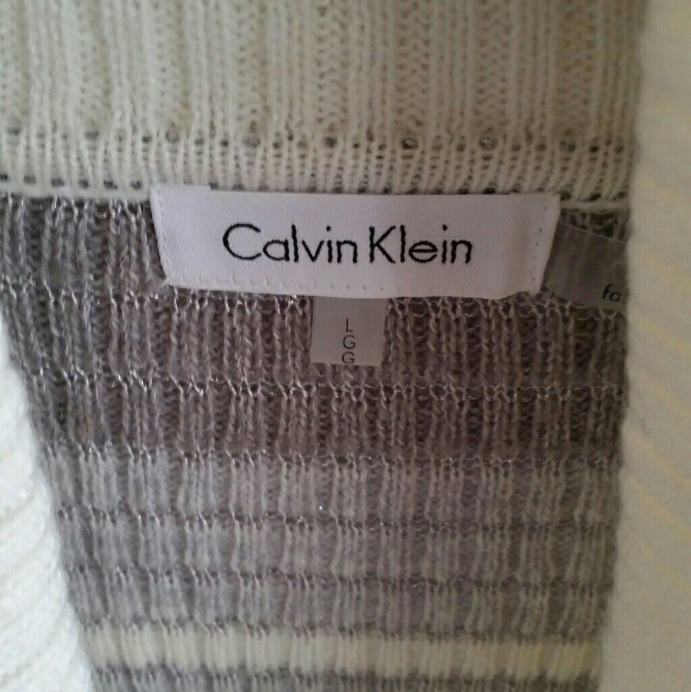 Calvin Klein - Picture 4 of 5